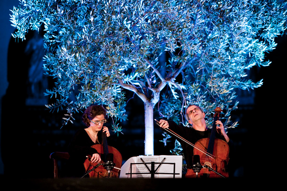 Aosta, Giovanni Sollima, cellist in «Credo! L’albero del monaco»